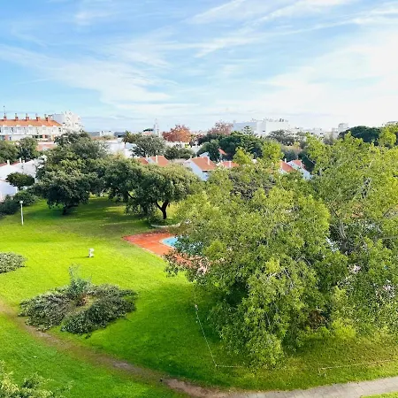 아파트 T2, Oura *