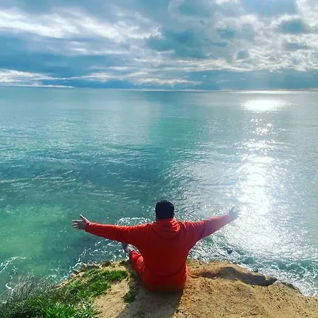 아파트 T2, Oura 알부페이라